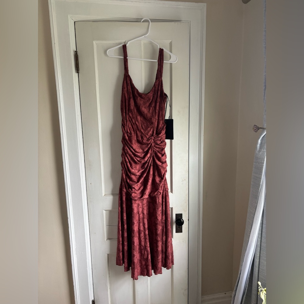NWT lulus floral burnout dress - Picture 2 of 5